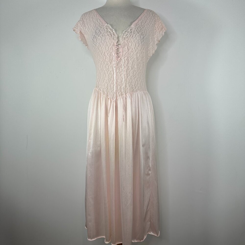 Cinema Etoile Nightgown Women’s M Pink Silky Stunning Lingerie Sheer Lace Top